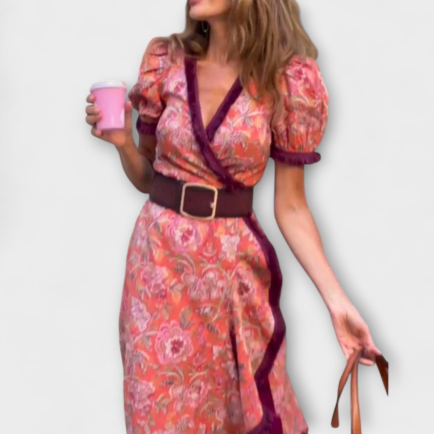 Elegantes Pink Maxi-Kleid mit kurzen Ärmeln