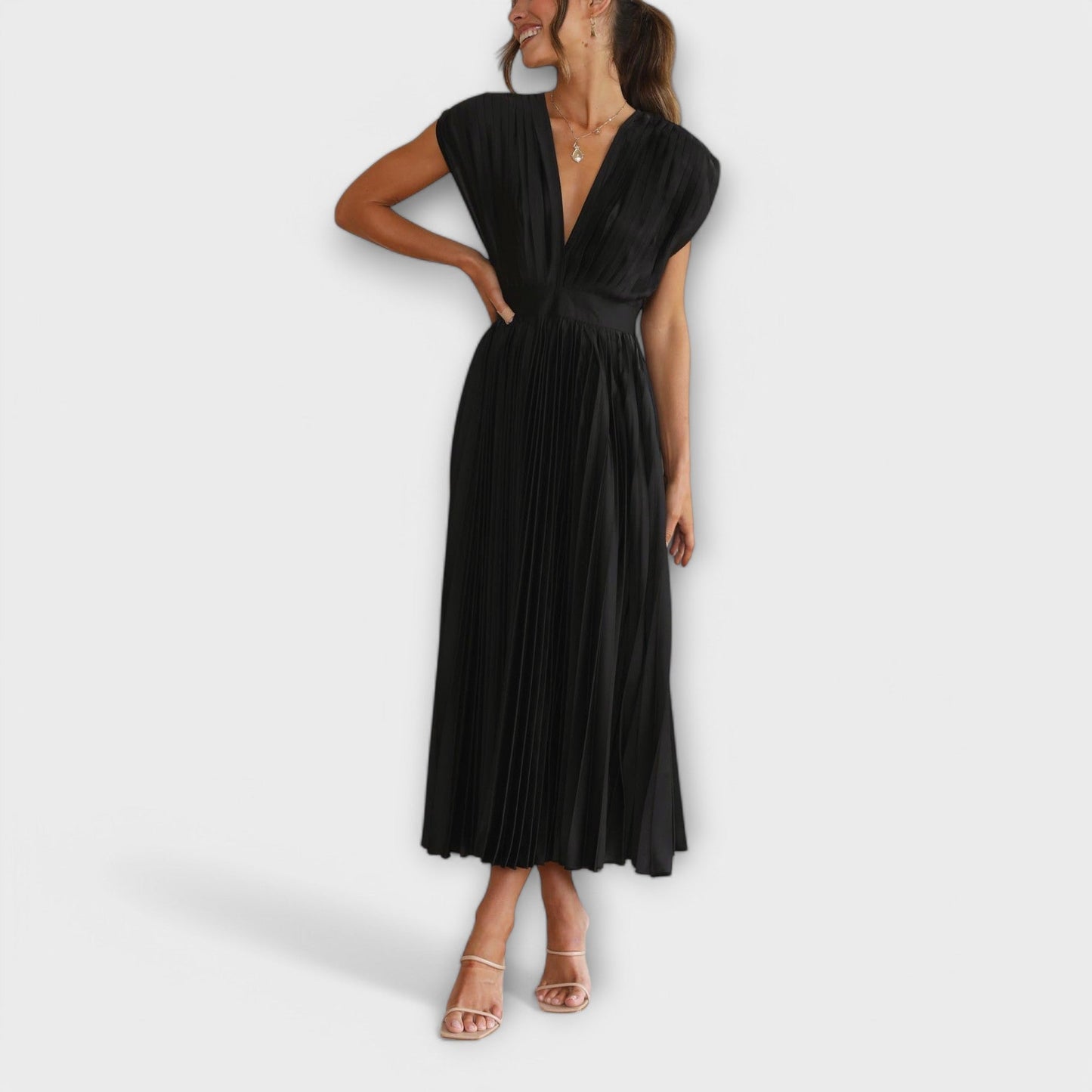 Maria - Stilvolles Plissee-Kleid