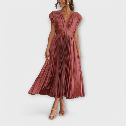 Maria - Stilvolles Plissee-Kleid