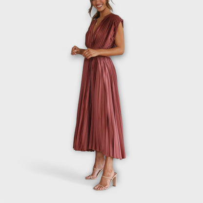 Maria - Stilvolles Plissee-Kleid
