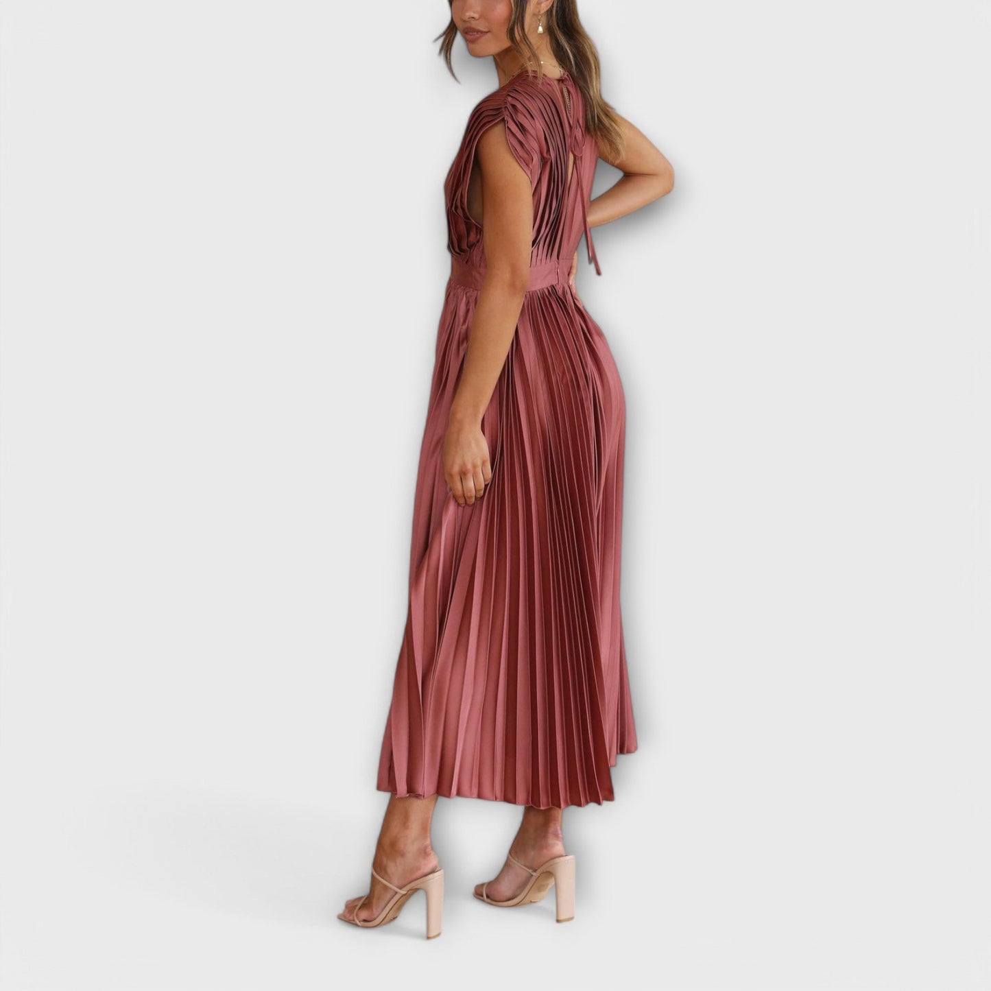 Maria - Stilvolles Plissee-Kleid