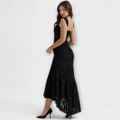 Renske - Langes Kleid mit elegantem und raffiniertem Korsett