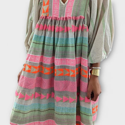 Hermine Vibrantes Lockeres Kleid